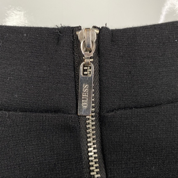 GUESS  Set - Picture 6 of 13